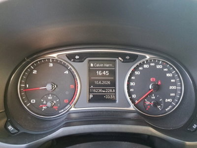 Audi A1 Sportback 1.6 TDI Attraction (11)
