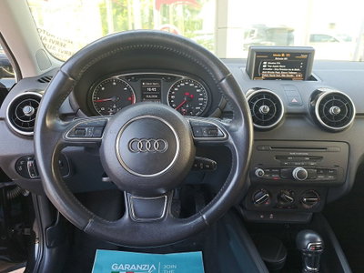 Audi A1 Sportback 1.6 TDI Attraction (12)