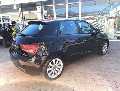 Audi A1 Sportback 1.6 TDI Attraction (5)