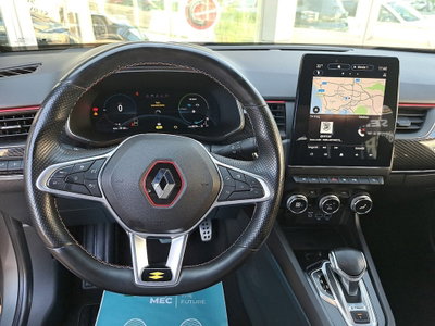 Renault Arkana E-Tech 145 CV R.S.Line Fast Track (11)