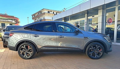 Renault Arkana E-Tech 145 CV R.S.Line Fast Track (6)