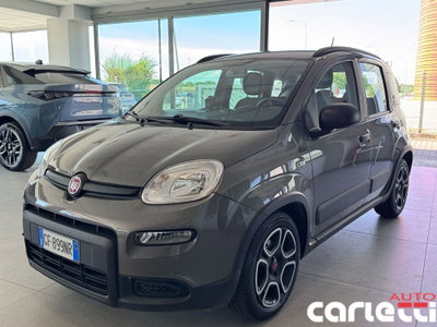 Fiat Panda 1.0 FireFly S&S Hybrid City Cross (2)