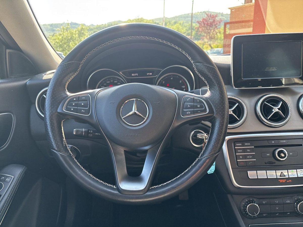 Mercedes-Benz CLA Shooting Brake 220 d Automatic Sport (13)