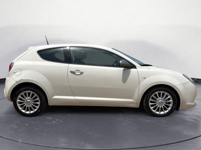 Alfa Romeo MiTo 1.3 JTDm 85 CV S&S Progression (7)