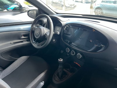 Toyota Aygo X 1.0 VVT-i 72 CV 5 porte Limited Air (7)