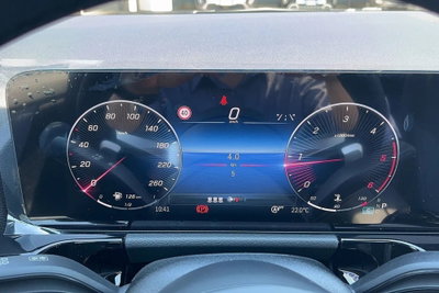 Mercedes-Benz GLA SUV 200 d Edition AMG Line auto (12)