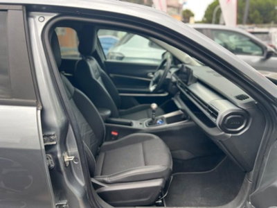Jeep Avenger 1.2 turbo Summit fwd 100cv (9)