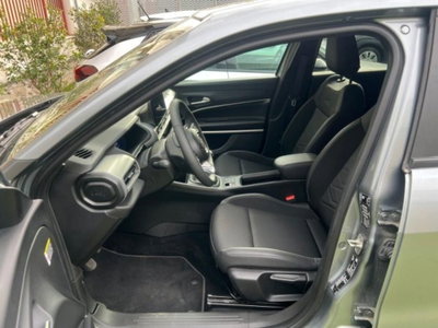 Jeep Avenger 1.2 turbo Summit fwd 100cv (6)