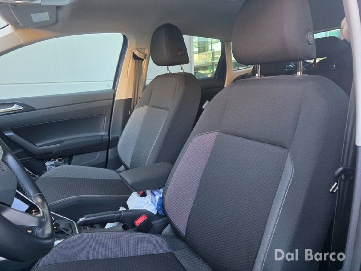 Volkswagen Taigo 1.0 tsi Edition 110cv dsg (12)