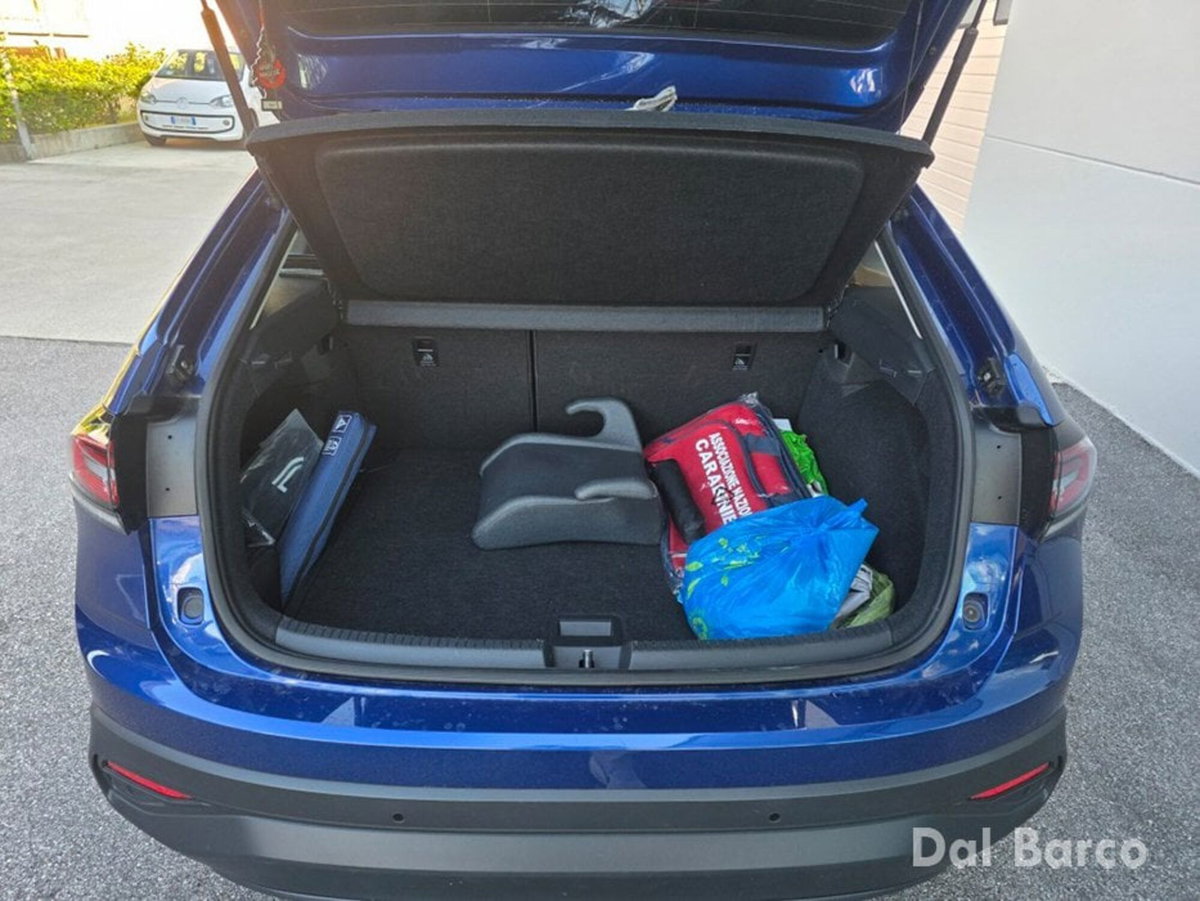 Volkswagen Taigo 1.0 tsi Edition 110cv dsg (9)