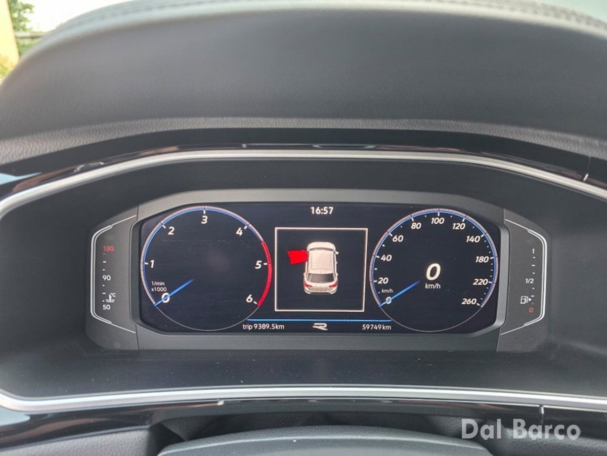 Volkswagen T-Roc 2.0 tdi R-Line 4motion 150cv dsg (16)