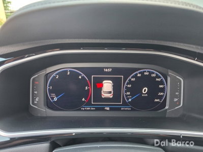 Volkswagen T-Roc 2.0 tdi R-Line 4motion 150cv dsg (16)