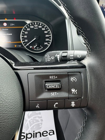 Nissan Qashqai 1.3 mhev Acenta 2wd 140cv (16)