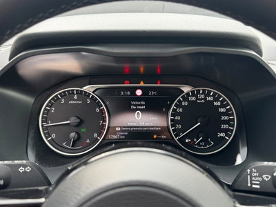 Nissan Qashqai 1.3 mhev Acenta 2wd 140cv (7)