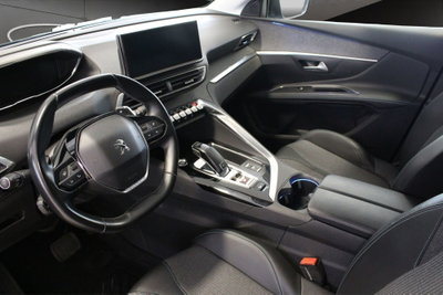 Peugeot 5008 1.5 bluehdi Allure Pack s&s 130cv eat8 (10)