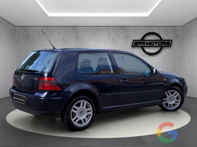 Volkswagen Golf 1.8 turbo 20V cat 3p. GTI (4)