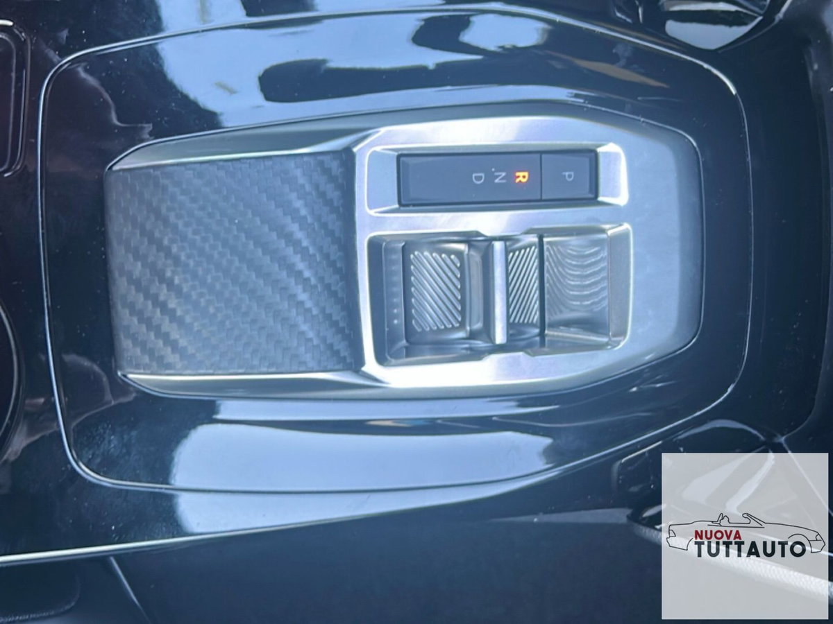 Peugeot 2008 1.2 hybrid Allure 110cv e-dcs6 (18)