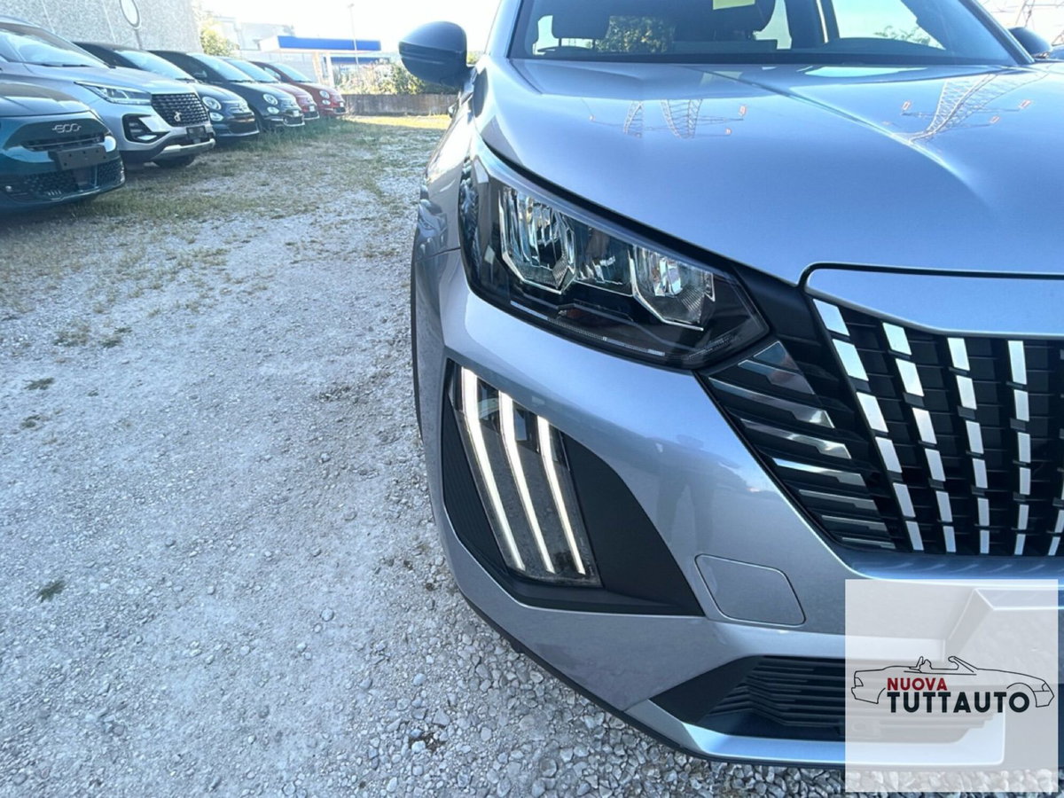 Peugeot 2008 1.2 hybrid Allure 110cv e-dcs6 (9)