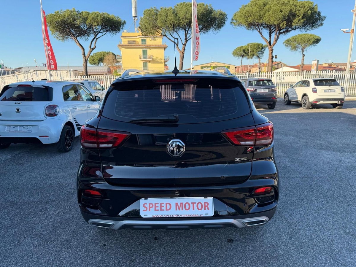 Mg ZS ZS 1.0 Luxury (6)