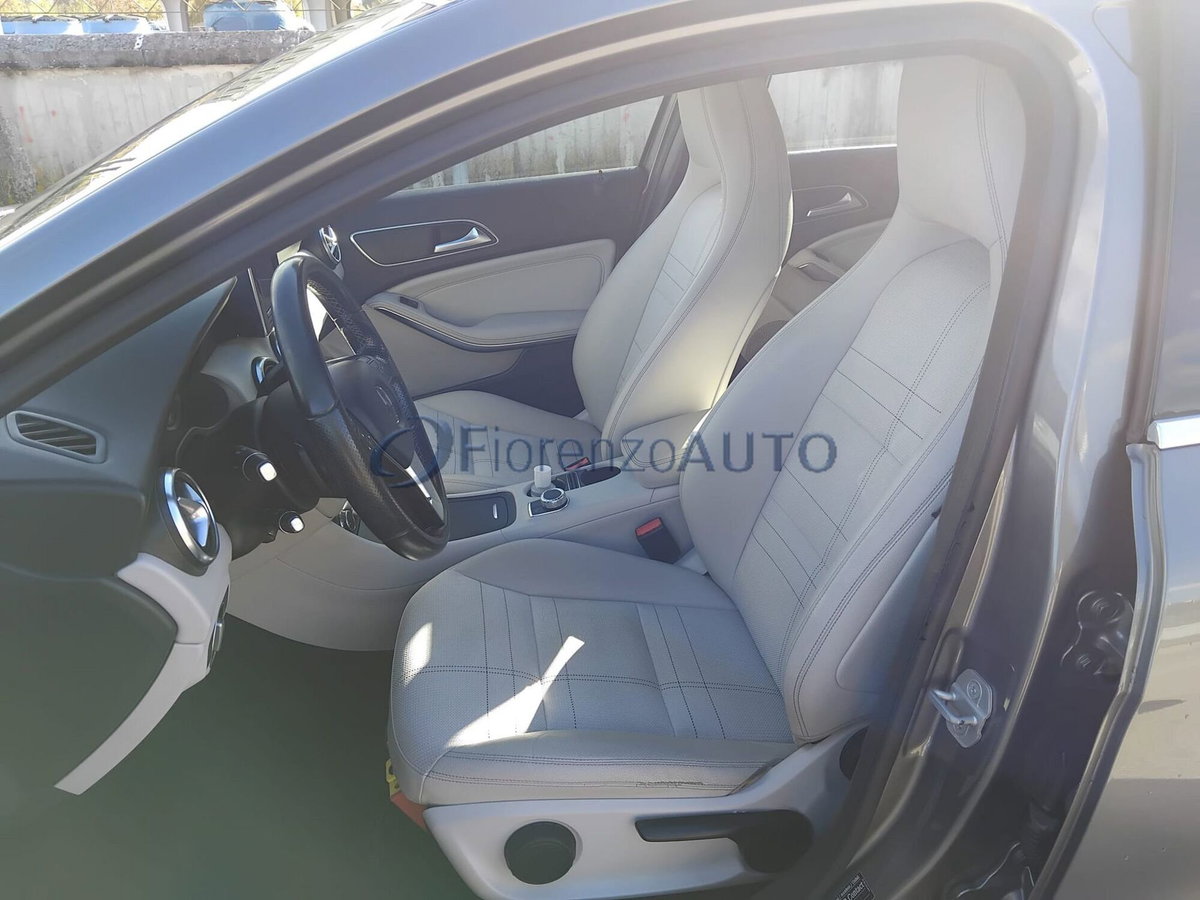 Mercedes-Benz Classe A 180 CDI Premium (11)