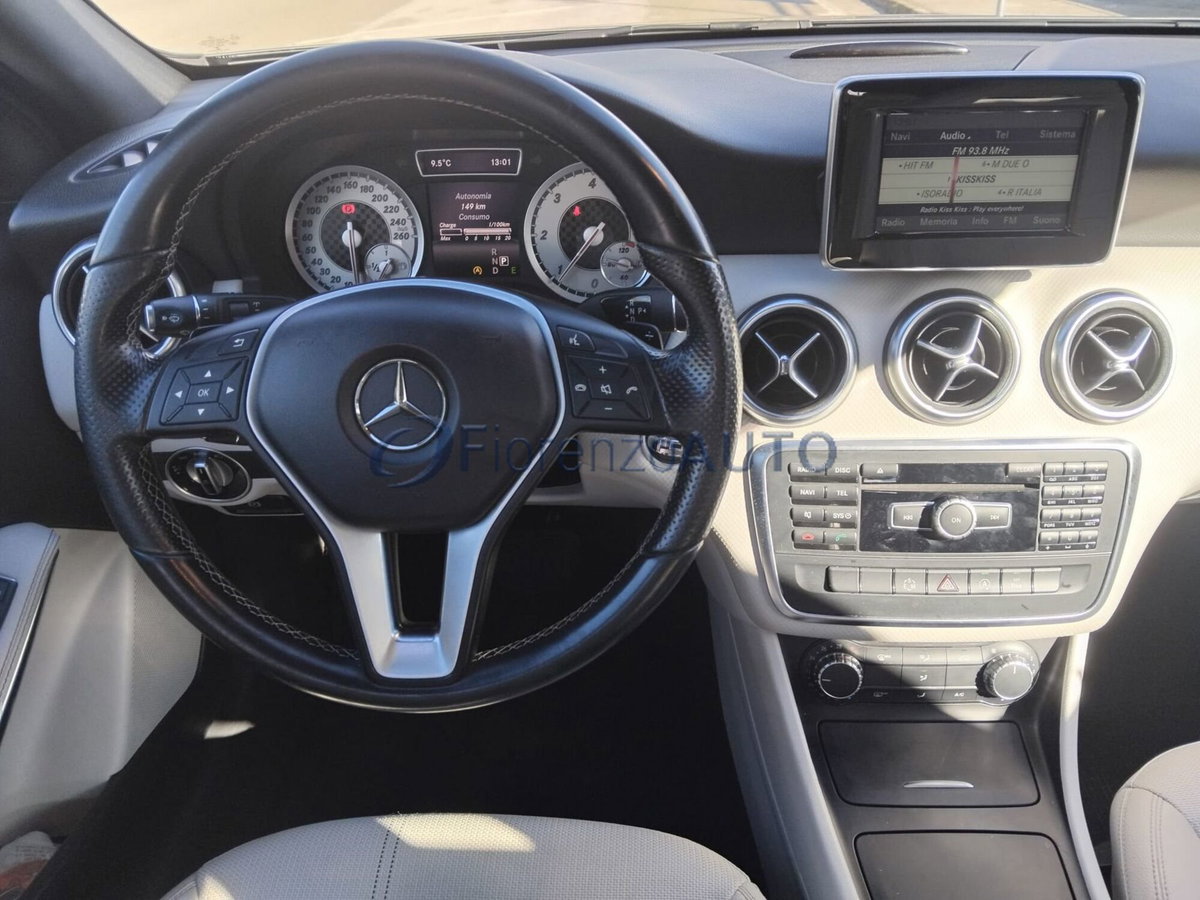 Mercedes-Benz Classe A 180 CDI Premium (14)