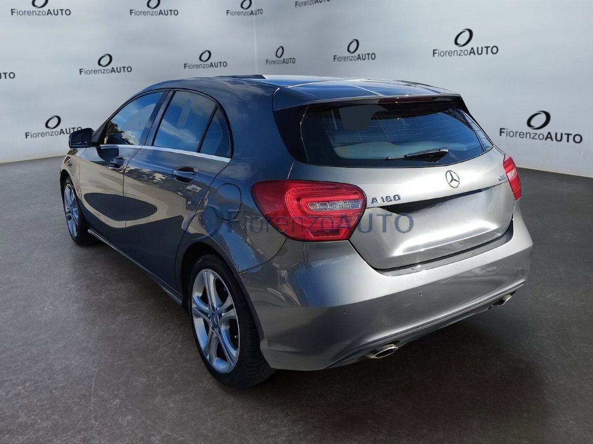 Mercedes-Benz Classe A 180 CDI Premium (6)
