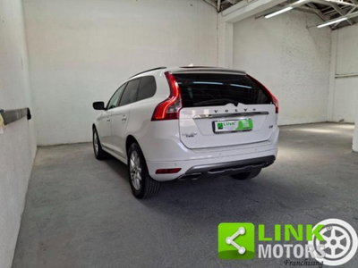 Volvo XC60 D3 Geartronic Kinetic (13)