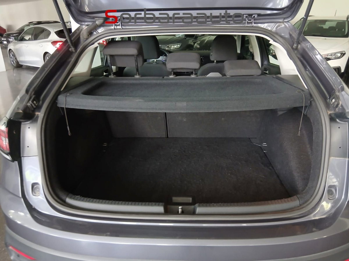 Volkswagen Taigo 1.0 tsi Life 115cv (11)