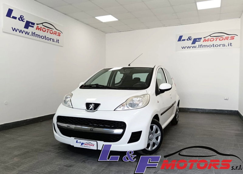 Peugeot 107 68CV 5p. Desir