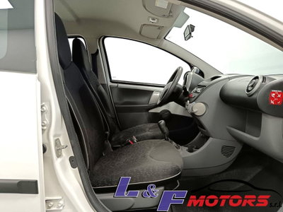 Peugeot 107 68CV 5p. Desir (14)