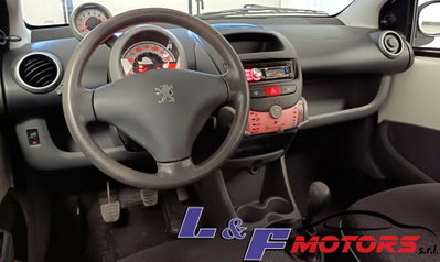 Peugeot 107 68CV 5p. Desir (9)