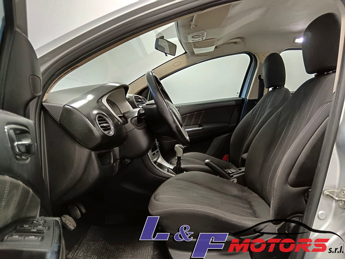 Lancia Delta 1.6 MJT DPF Oro (14)
