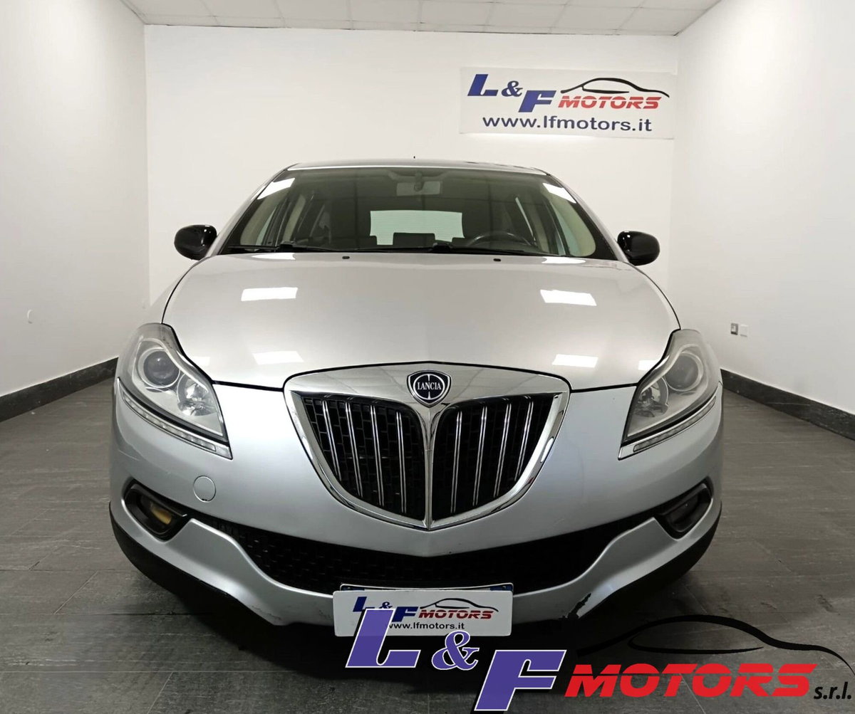 Lancia Delta 1.6 MJT DPF Oro (3)