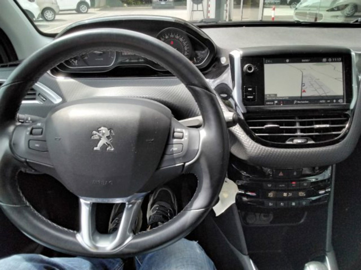 Peugeot 208 82 Stop&Start 5 porte Allure (17)