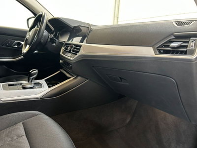 BMW Serie 3 Touring 318d  mhev 48V auto (11)