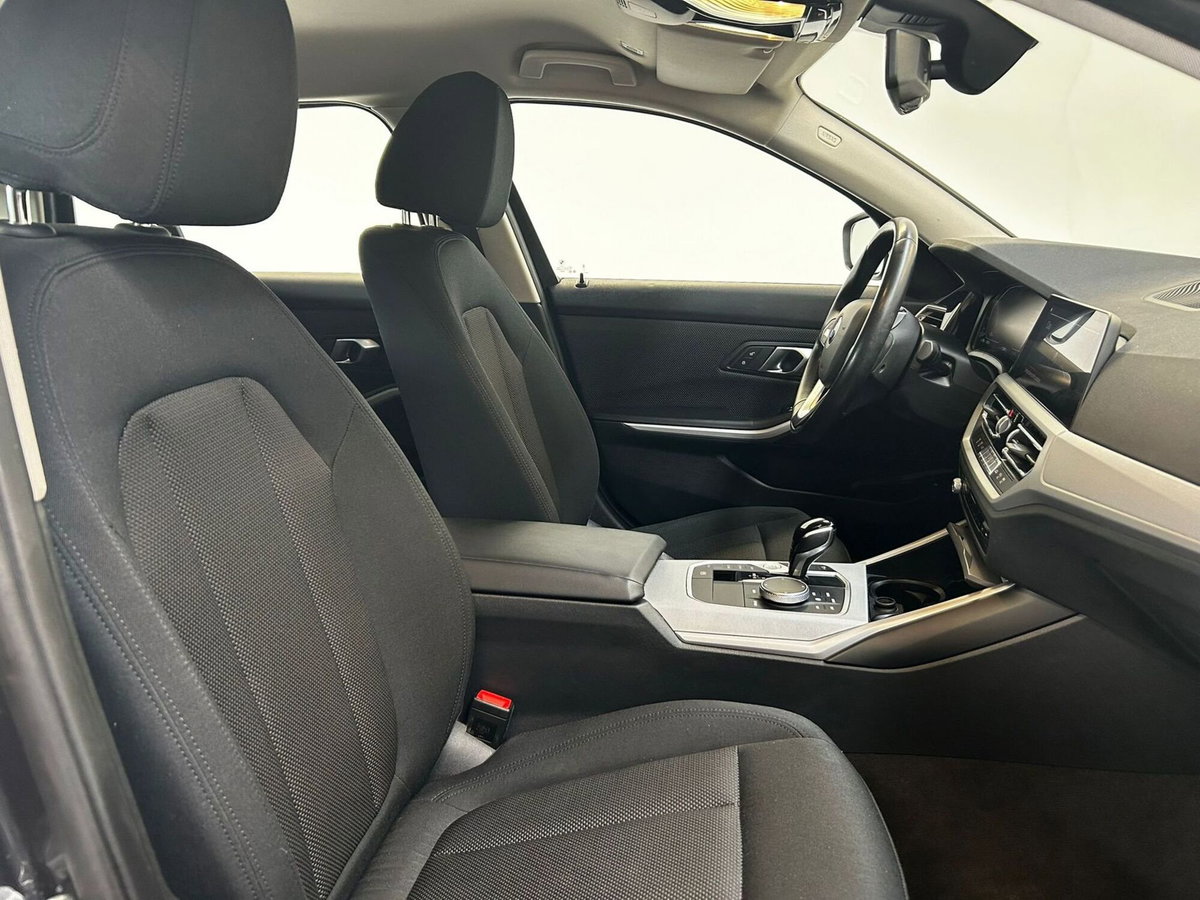 BMW Serie 3 Touring 318d  mhev 48V auto (8)