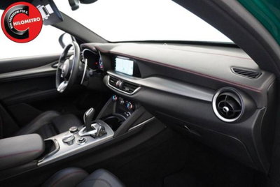 Alfa Romeo Stelvio 2.2 t Tributo Italiano Q4 210cv auto (15)