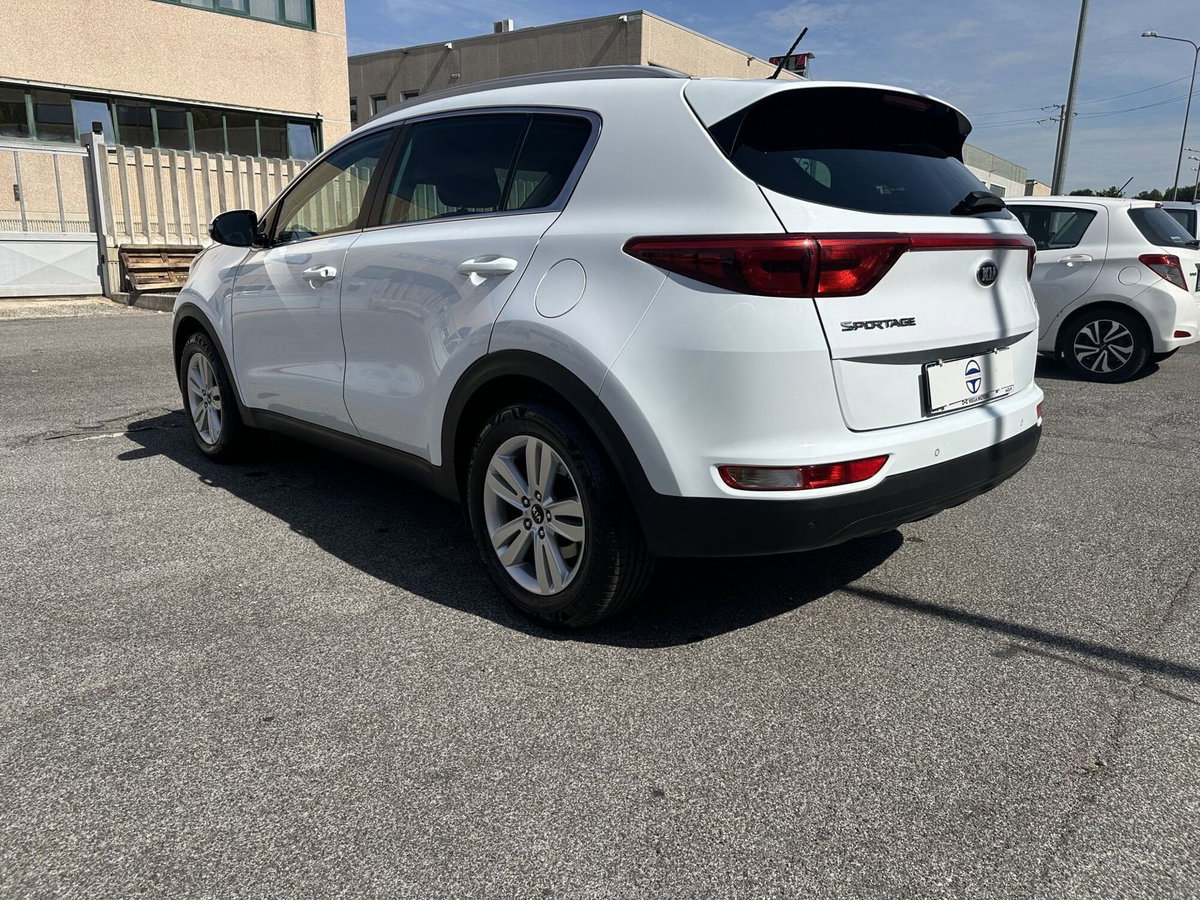 Kia Sportage 1.7 CRDI 2WD Active (4)