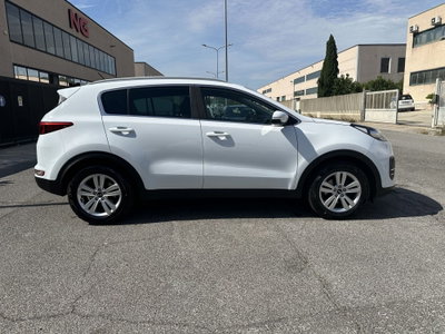 Kia Sportage 1.7 CRDI 2WD Active (6)