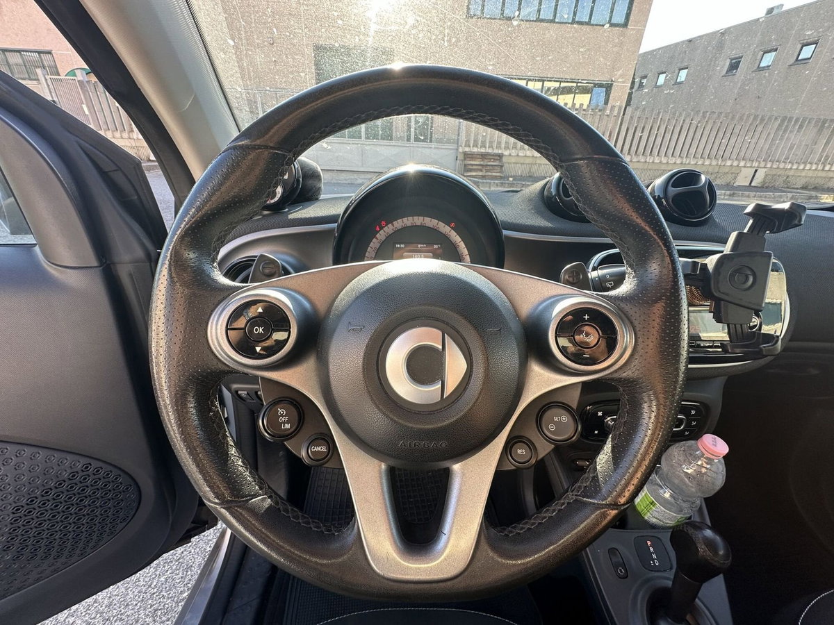 smart Fortwo 70 1.0 twinamic Passion (9)