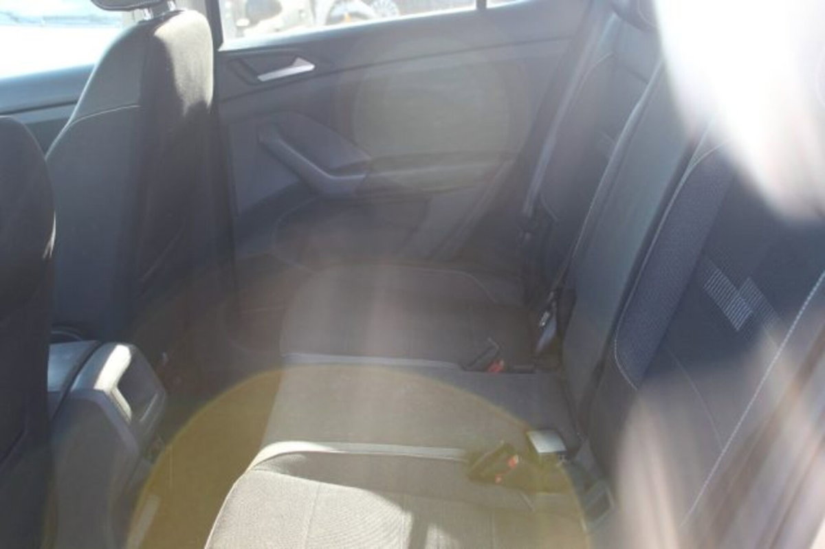 Volkswagen T-Cross 1.6 TDI SCR Urban BMT (7)