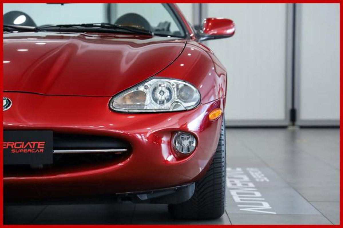 Jaguar XK8 4.0 Convertibile (15)