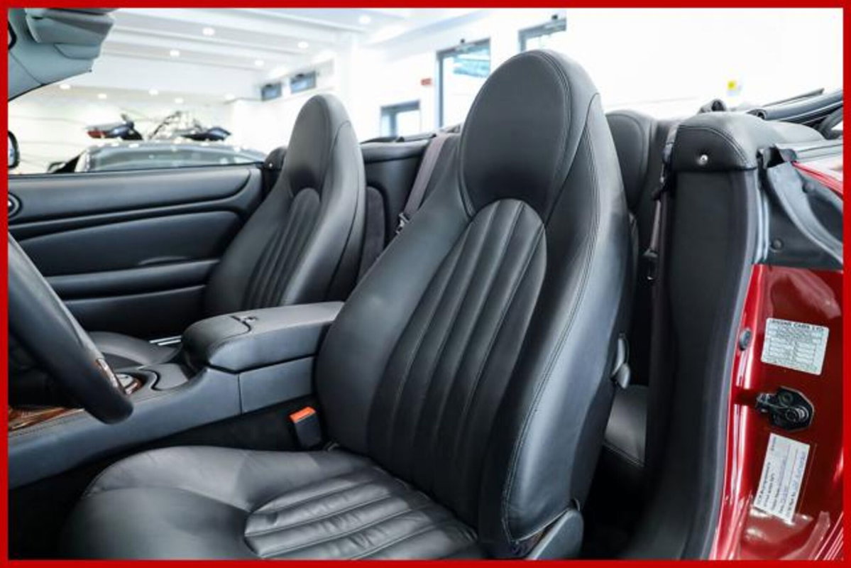 Jaguar XK8 4.0 Convertibile (9)