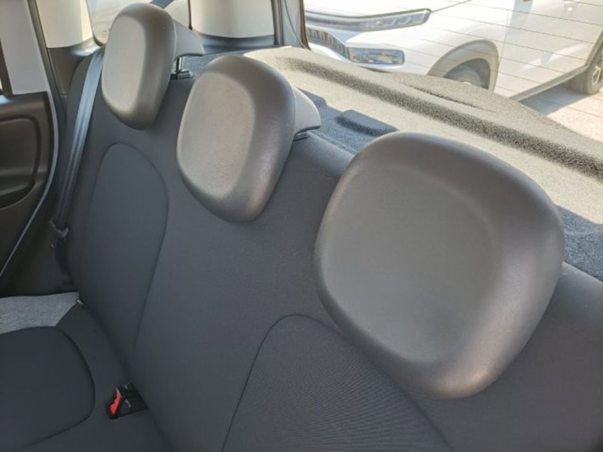 Fiat Panda 1.0 firefly hybrid s&s 70cv 5p.ti (14)
