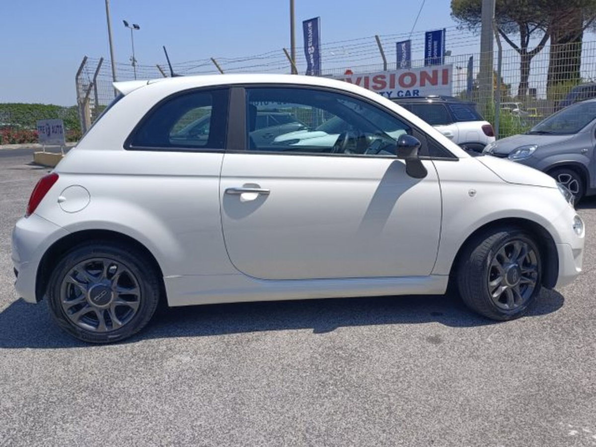 Fiat 500 1.0 Hybrid Connect (9)