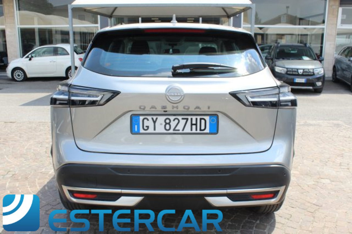 Nissan Qashqai 1.3 mhev N-Connecta 2wd 140cv (13)