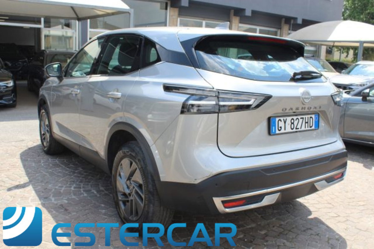 Nissan Qashqai 1.3 mhev N-Connecta 2wd 140cv (15)