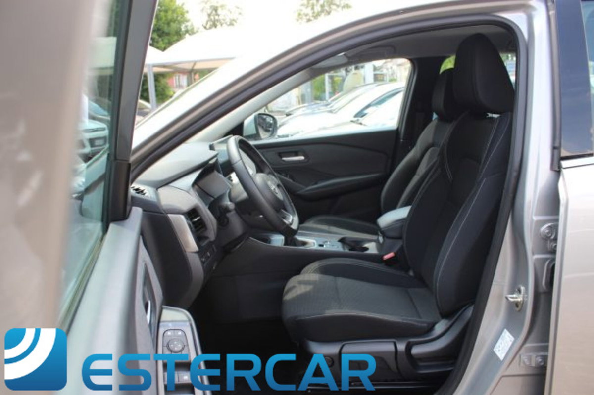Nissan Qashqai 1.3 mhev N-Connecta 2wd 140cv (4)