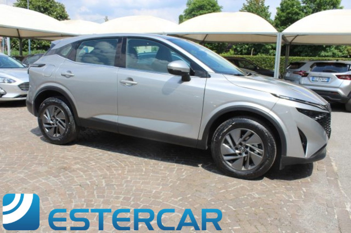 Nissan Qashqai 1.3 mhev N-Connecta 2wd 140cv (8)