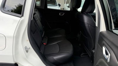 Jeep Compass 1.3 T4 190CV PHEV AT6 4xe Limited (16)